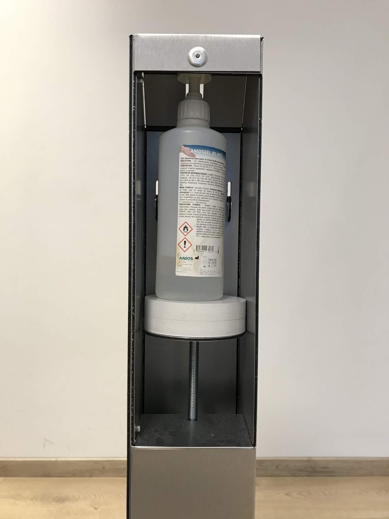 distributeur de gel hydroalcoolique